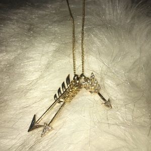 gold arrow necklace